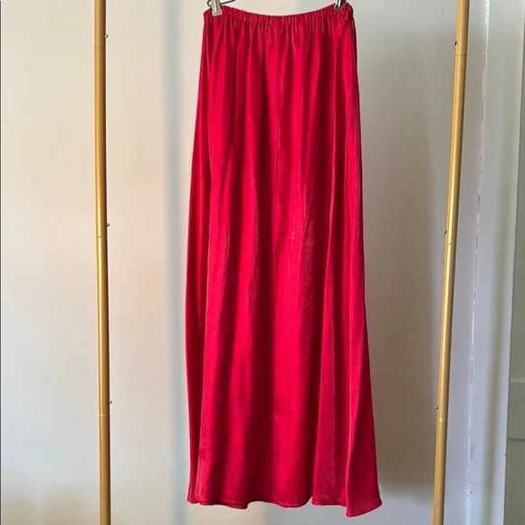 Shimmery Red Maxi Skirt - Picture 5 of 5